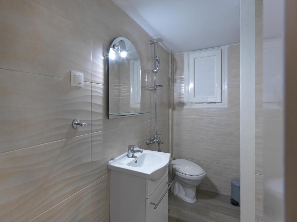 Gorgeous Center Apartment Атина Екстериор снимка