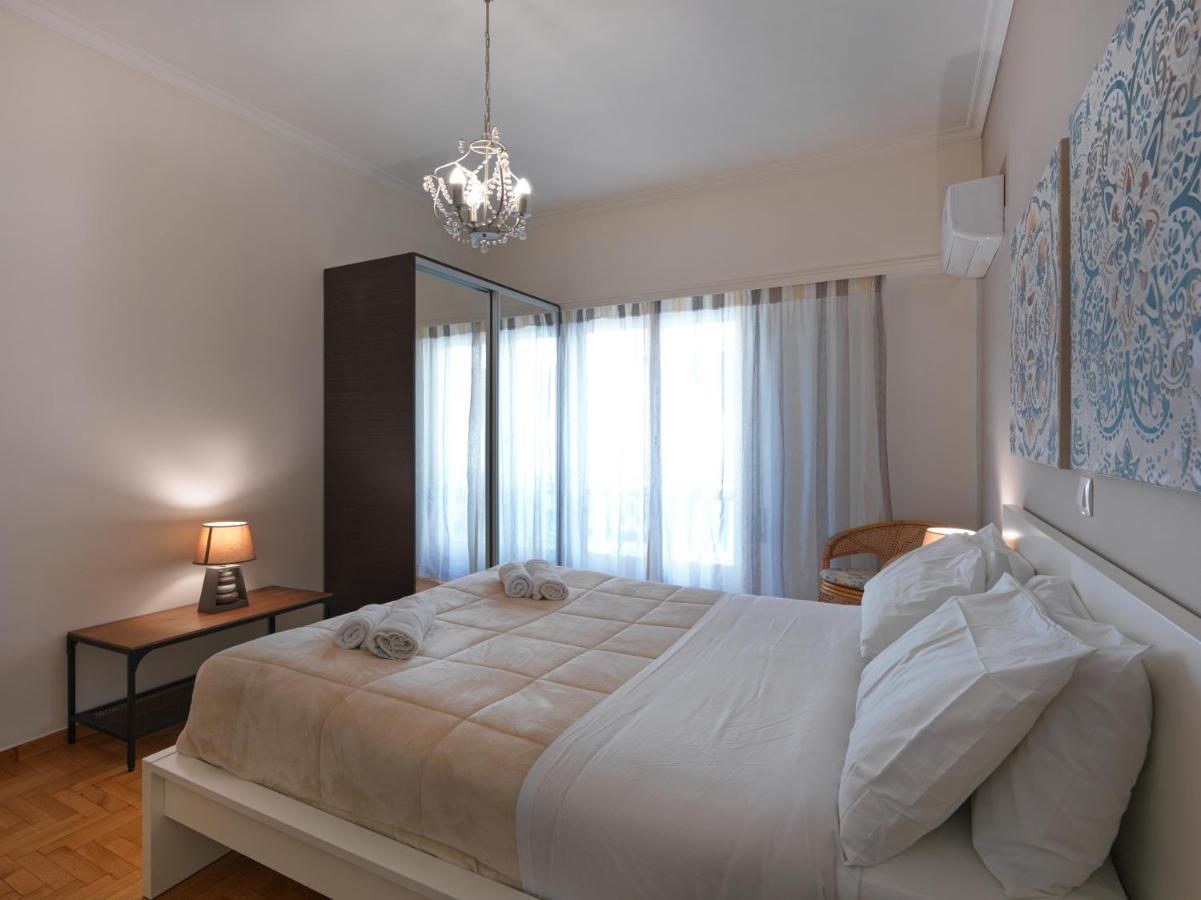 Gorgeous Center Apartment Атина Екстериор снимка